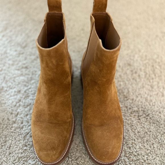 Tory Burch Shoes - Tory burch Chelsea boot size 8